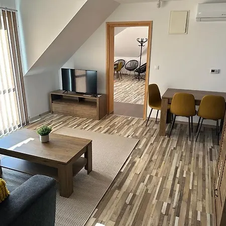 Kehida Relax Apartmanhaz Kehidakustány Exterior foto