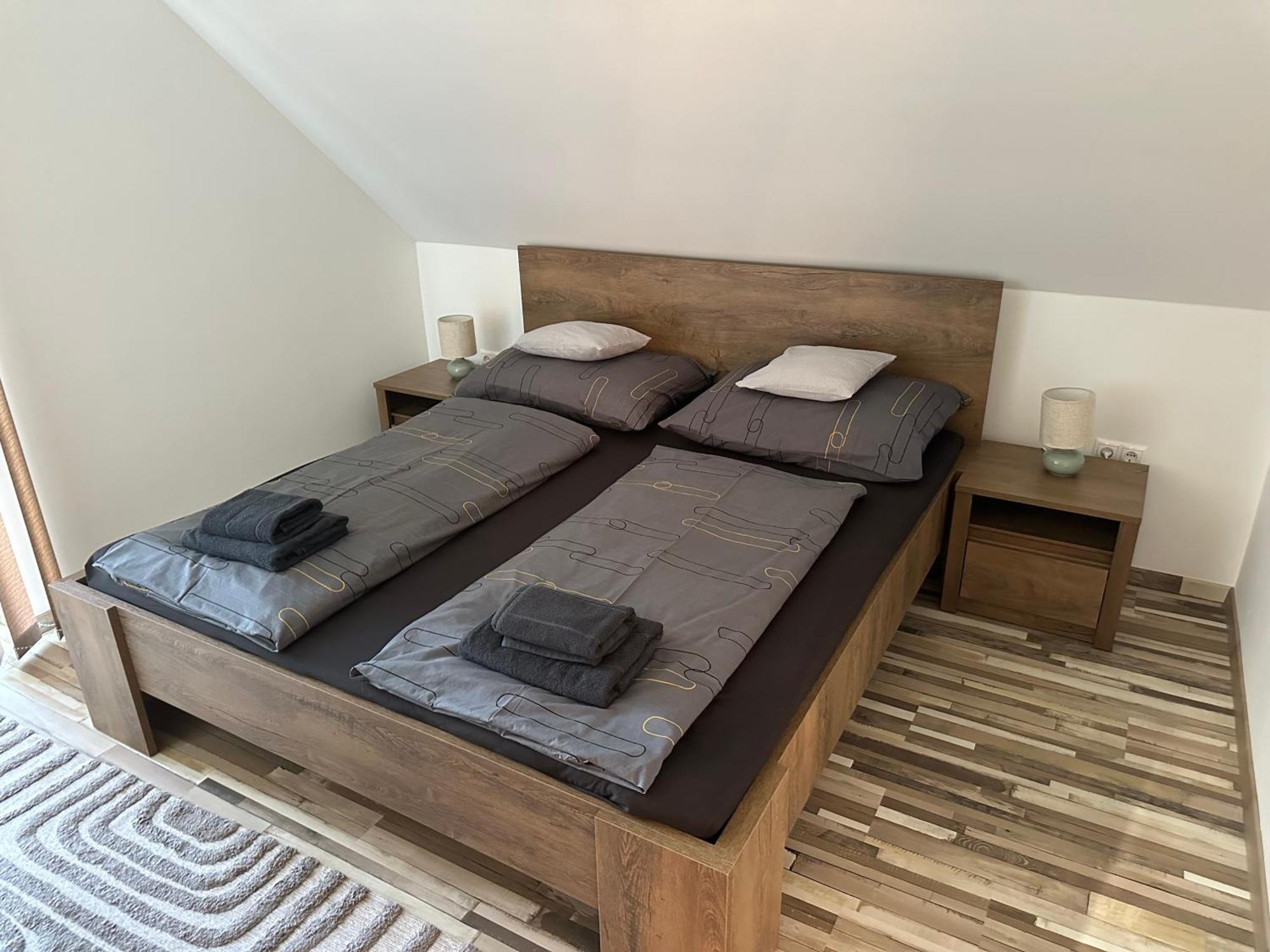 Kehida Relax Apartmanhaz Apartment Kehidakustany
