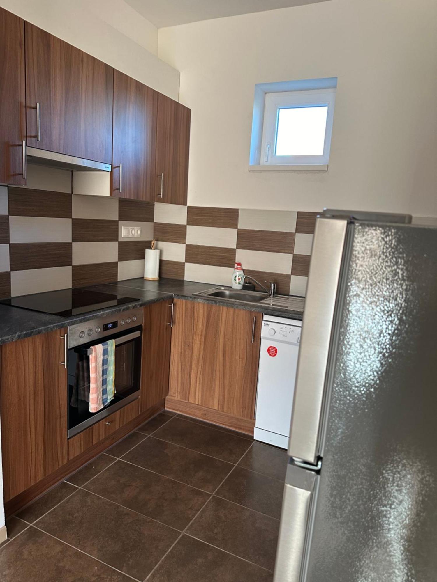 Kehida Relax Apartmanhaz Kehidakustany